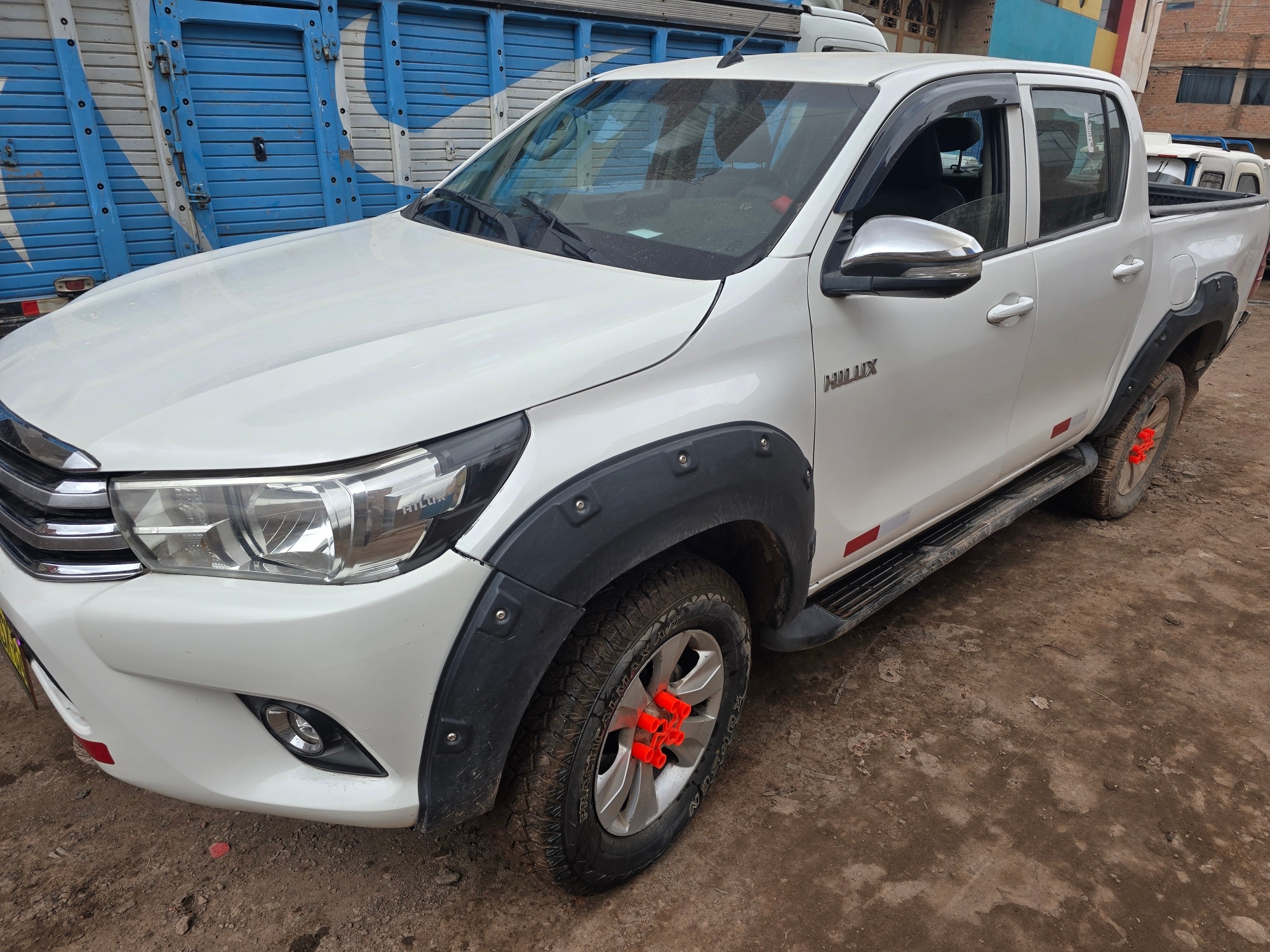Toyota Hilux 4x4 SR 2017